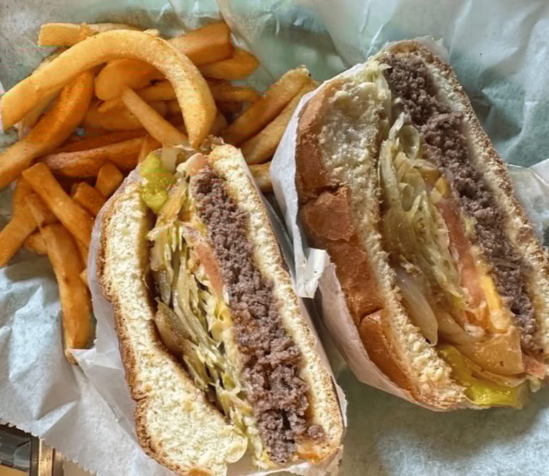 Spicy Delite Cheese Burger.